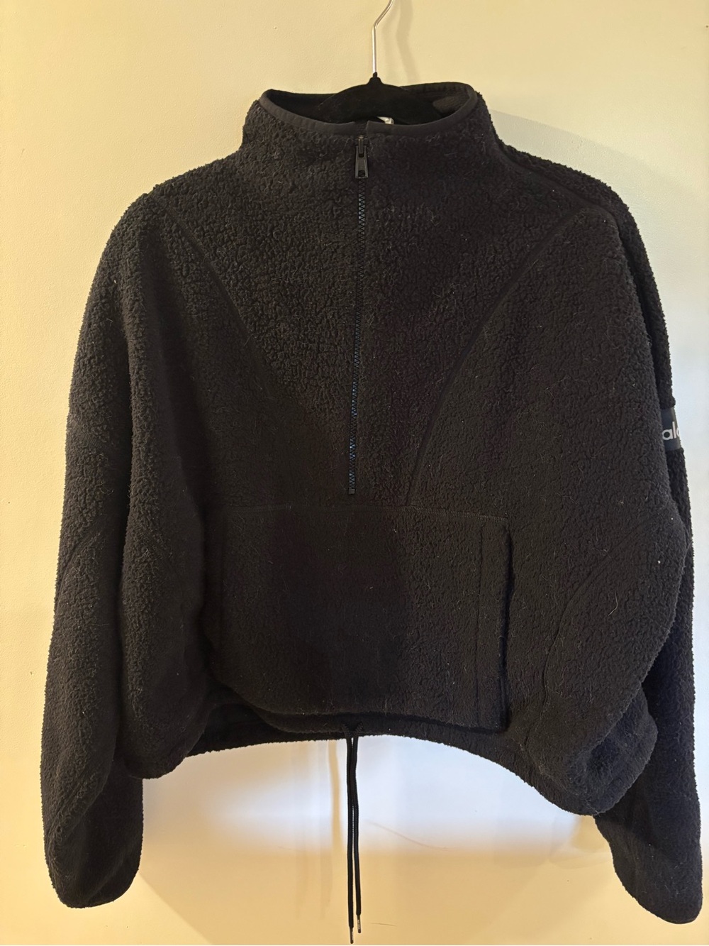 Alo Cropped Sherpa Quarterzip